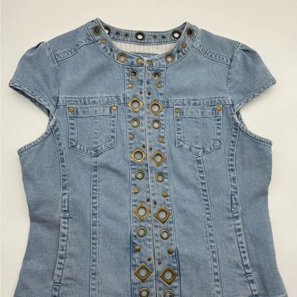 Live a Little Blue Denim Top Grommets Studs Pockets Cap Sleeve‎ Large - Picture 8 of 11